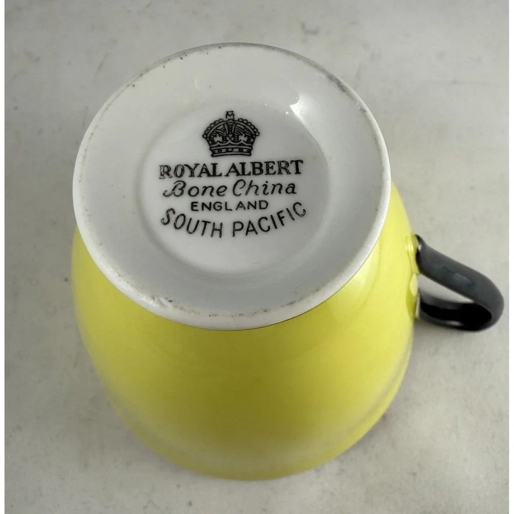 Mid Century Modern Teacup Royal Albert South Pacific Saucer Black Yellow Atomic